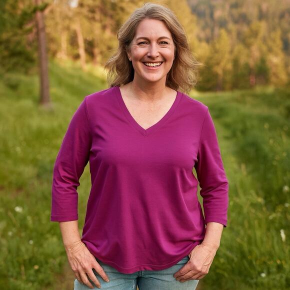 Chico's V-Neck Women's Size 3 (XL) Boysenberry 3/4 Sleeves Stretch Comfort - Picture 1 of 7